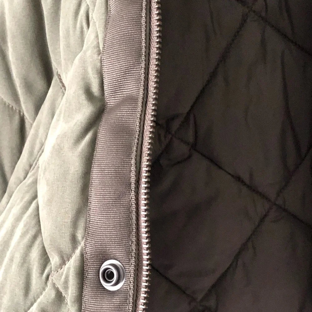Abercrombie & Fitch Quilted Olive Green Shirt Jacket